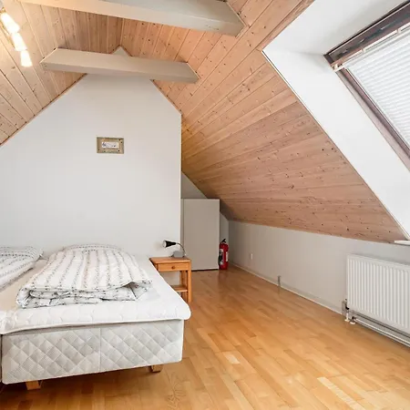 Charming Townhouse From 1877, Located In The Middle Of Only 100 Meters From The Harbor 度假居 Logstor