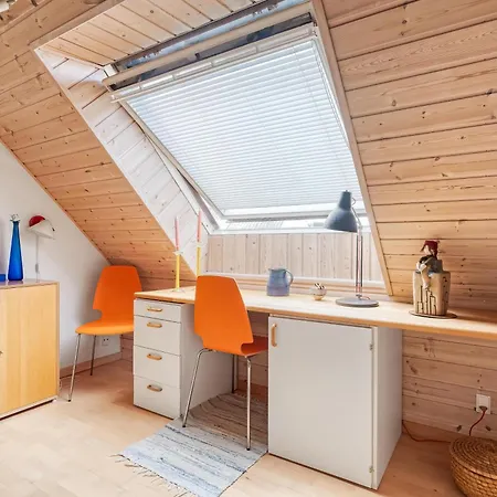 Charming Townhouse From 1877, Located In The Middle Of Only 100 Meters From The Harbor Logstor